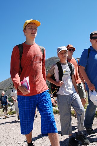 img00077.jpg