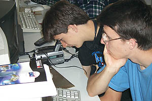 p0003329.jpg (22175 bytes)
